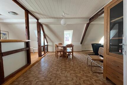 Große, helle, charmante 5-Zi-Whg., Wohnen über Fürths Dächern!