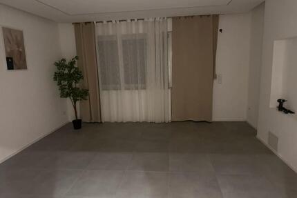 Neusanierte Wohnung - 1.200,00&nbsp;EUR Kaltmiete, ca.&nbsp; 110,00&nbsp;m&sup2; in Steinheim an der Murr (PLZ: 71711)