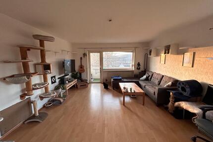 3-Zimmer-Wohnung Kreuzwertheim mit Balkon Katzen erlaubt