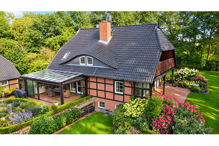 Haus zum Kaufen in Elsdorf 717.000,00 € 245 m²