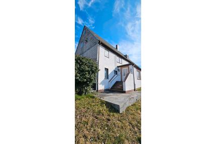 EinfamilienhausMehrgenerationen Haus Garagen Nebengebäude 1080m² - Mittweida