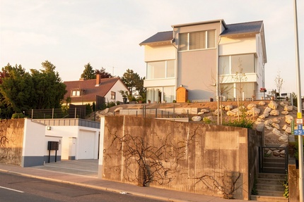 Moderne 3-Zimmerwohnung (Bj. 2015) 18 m² Terrasse, Aufzug & Tiefgarage in Feldrandlage Mainz-Finthen