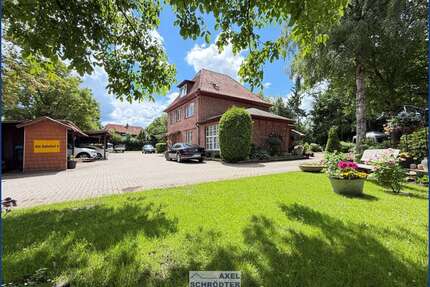 Haus zum Kaufen in Bergen 292.000,00 € 302.58 m²
