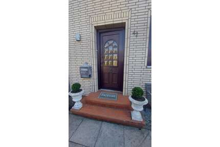 Haus zum Kaufen in Lübeck 170.000,00 € 66 m²