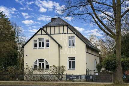 Haus zum Kaufen in Wiesbaden 1.280.000,00 € 280 m²