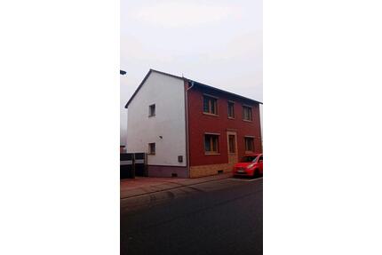 Hochwertig sanierts Zuhause mit GartenDoppelgarage & Top anb - Eisenberg (Pfalz)