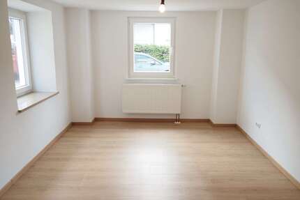 Wohnung zum Mieten in Fahrenzhausen 785,00 € 65 m²