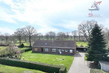 Landhaus mit Weide in herrlicher Lage! - Großefehn / Felde