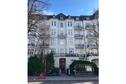 Helle 3,5-Zimmer-Dachgeschosswohnung (ohne Makler!) - Hamburg Eppendorf