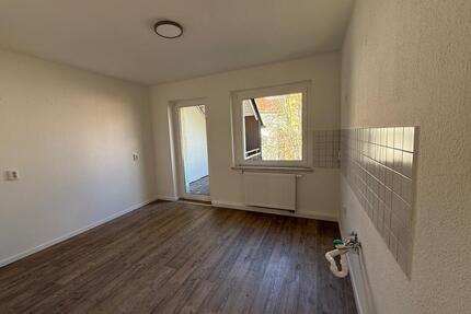 +++ Helle 2 Raumwohnung mit Balkon+++ - Plauen