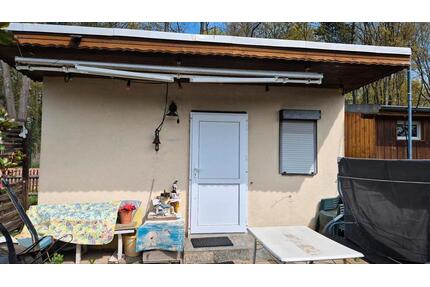 Kleingarten zur Pacht - 200,00&nbsp;EUR Kaltmiete, ca.&nbsp; 0,00&nbsp;m&sup2; in Glauchau (PLZ: 08371)