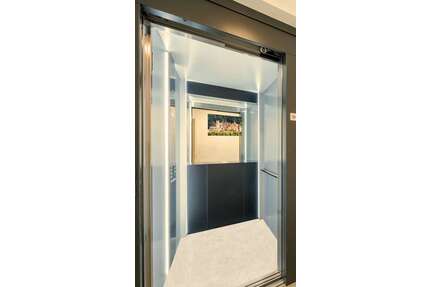 Haus zum Kaufen in Brühl 1.350.000,00 € 250 m²