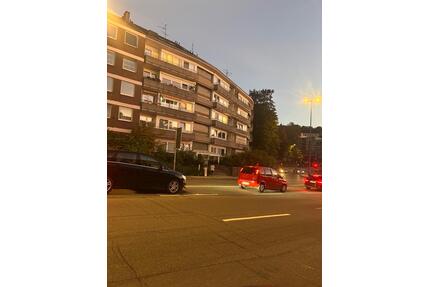2 Zi.Wohnung.kl Küche ,WC gerne 2 Rentner oder Pärchen - Wuppertal Gemarkung Elberfeld
