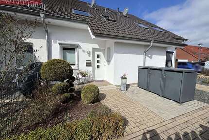 Haus zum Kaufen in Laatzen 430.000,00 € 122 m²