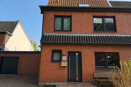 Ihr neues IMMOBILIEN QUARTIER: Charmante Doppelhaushälfte in BarsinghausenLandringhausen. - Barsinghausen / Landringhausen
