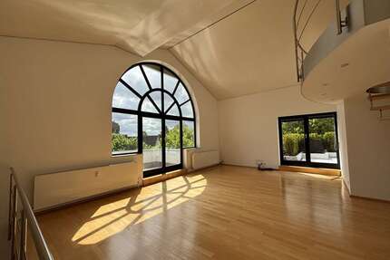 Wohnung zum Kaufen in Leinfelden-Echterdingen Leinfelden 620.000,00 € 145 m² - Leinfelden-Echterdingen / Leinfelden