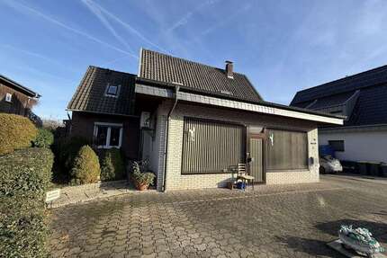Haus zum Kaufen in Kamp-Lintfort 438.000,00 € 151.27 m²