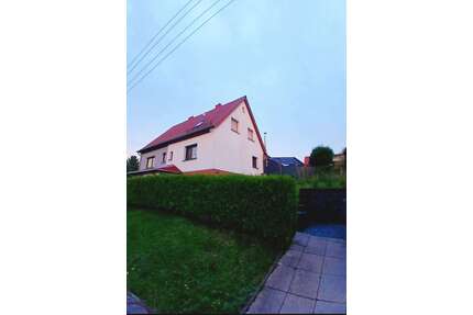 Haus zum Kaufen in OelsnitzErzgeb. 239.000,00 € 120 m² - Oelsnitz/Erzgeb.