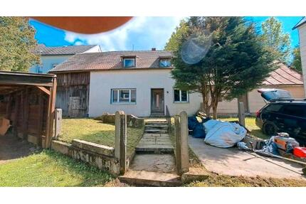 Haus in Arzberg - 27.000,00&nbsp;EUR Kaufpreis, ca.&nbsp; 120,00&nbsp;m&sup2; in Arzberg (PLZ: 95659)