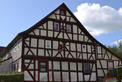 Altes Bauernhaus von privat - 60.000,00&nbsp;EUR Kaufpreis, ca.&nbsp; 250,00&nbsp;m&sup2; in Herbstein (PLZ: 36358)