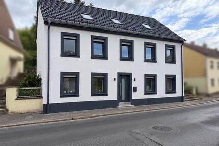 Erstbezug nach Kernsanierung! Großzügige 6-Zimmer-Wohnung - Spiesen-Elversberg