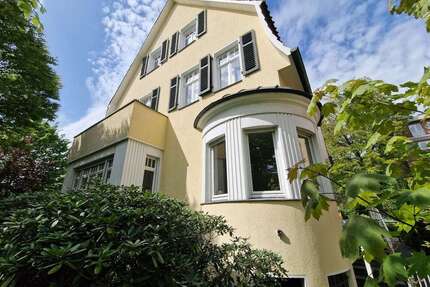 Haus zum Kaufen in Gütersloh 450.000,00 € 217 m²