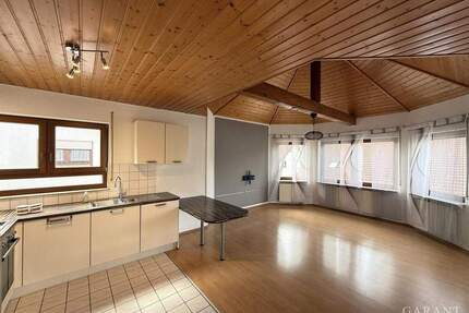 Ein ganz anderes Wohngefühl: Hell und offene Maisonette mit viel Charme! - Freudental