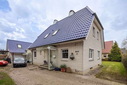 Haus zum Kaufen in Hohewurth 299.000,00 € 233 m²