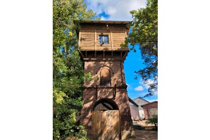 Wasserturm mit Grundstück - 165.000,00&nbsp;EUR Kaufpreis, ca.&nbsp; 40,00&nbsp;m&sup2; in Bad Arolsen (PLZ: 34454)