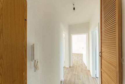 Wohnung zum Mieten in Burg 371,61 € 56.98 m²