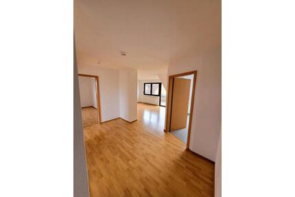 3-Zimmerwohnung - 832,00&nbsp;EUR Kaltmiete, ca.&nbsp; 72,00&nbsp;m&sup2; in Kürnach (PLZ: 97273)