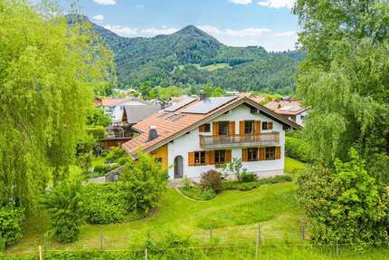 Haus zum Kaufen in Marquartstein 1.580.000,00 € 213 m²