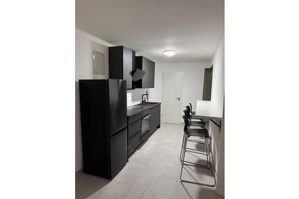 Möbliertes WG-Zimmer in Stuttgart Süd, ab April- All Inclusive