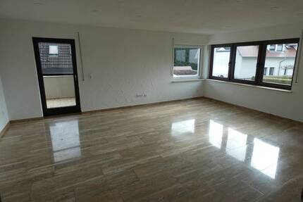 Geräumige 3,5-Zimmer - Wohnung ( EG ) ab sofort zu vermieten - Stödtlen