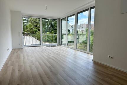 Stilvoll wohnen: Hochwertige 3-Zimmer-Wohnung mit großem Wohnbereich & Balkon - Eggenfelden