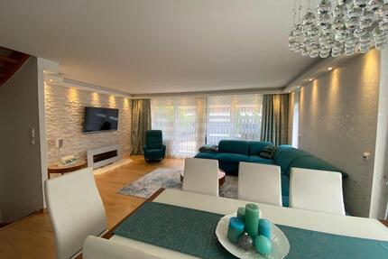 GROSSZİETHEN REİHENECKHAUS - 599.999,00&nbsp;EUR Kaufpreis, ca.&nbsp; 195,00&nbsp;m&sup2; in Schönefeld (PLZ: 12529)