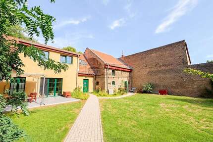 Haus zum Kaufen in Nuthetal 790.000,00 € 149 m²