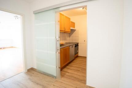 Helle 2-ZKB Wohnung mit Balkon in Saarlouis zu vermieten