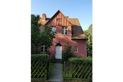 Charmante Doppelhaushälfte mit großem Garten in Frohnau - Berlin