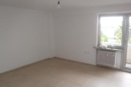 Rosenheim, schöne 1 Zimmerwohnung im Zentrum