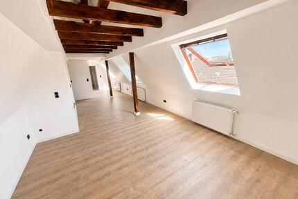 Moderne 2-Zimmer-DG Wohnung – kernsaniert & ruhig - Hagen Hagen-Mitte