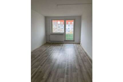 Wohnung zum Mieten in Bernburg (Saale) 310,00 € 49.96 m²
