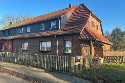 Haus zum Kaufen in Heiligengrabe Tetschendorf 99.000,00 € 177 m² - Heiligengrabe / Tetschendorf