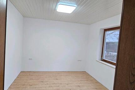 2 Zimmer Wohnung mit Garten und Terasse - Keltern