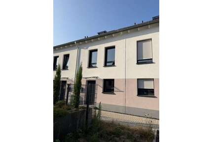 Haus zum Mieten in Rodenbach 1.950,00 € 141 m²