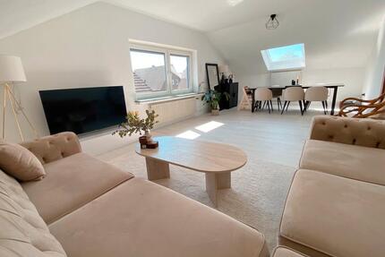 Helle 3Z DG Wohnung mit neuer Einbauküche in Holzminden