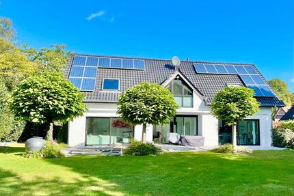 Einfamilienhaus mit Einliegerwohnung in Hünxe