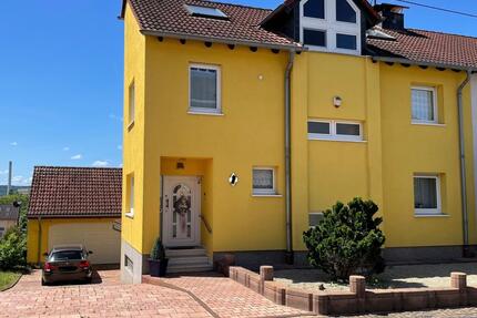 ++Provisionsfreie++ Doppelhaushälfte, 2 Familienhaus, PV-Anlage - Völklingen