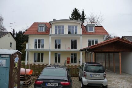Gemütliche 2-Zi DG-Wohnung mit Garage - Zorneding