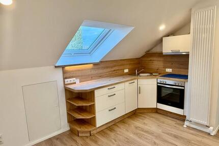 Ruhige 2-Zimmer DG Wohnung in Dorfen, Bahnhofsnähe